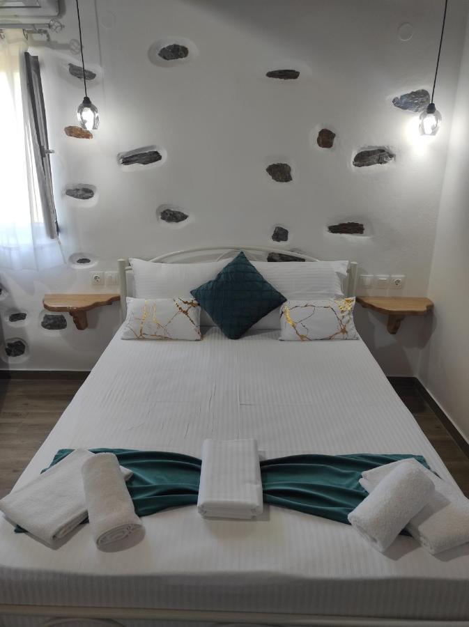 Orange Garden Double Rooms 칼라네라 외부 사진