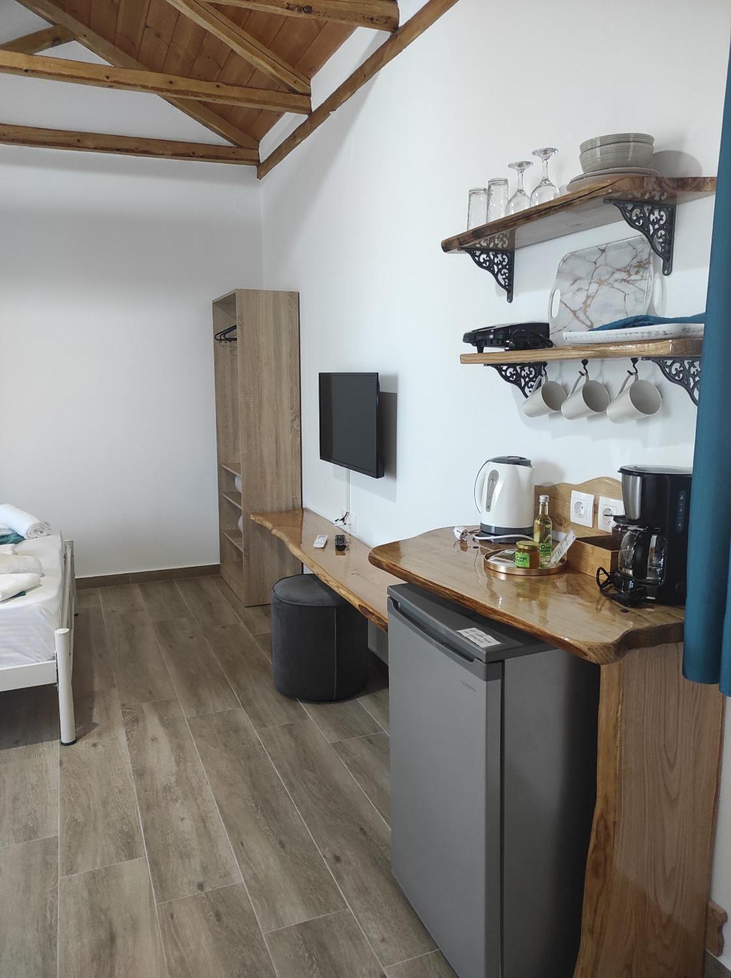 Orange Garden Double Rooms 칼라네라 외부 사진